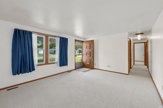 5110 Camelot Drive, Fort Wayne, IN 46815
