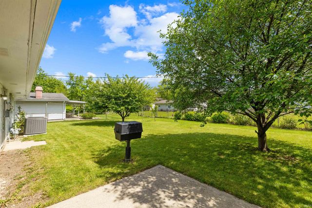 5110 Camelot Drive, Fort Wayne, IN 46815