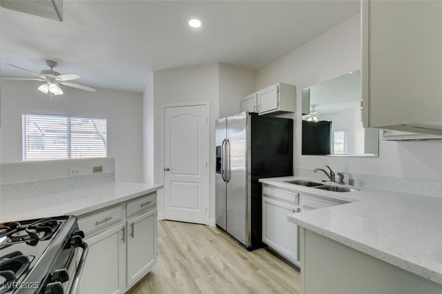 5525 West Flamingo Road 1028, Las Vegas, NV 89103