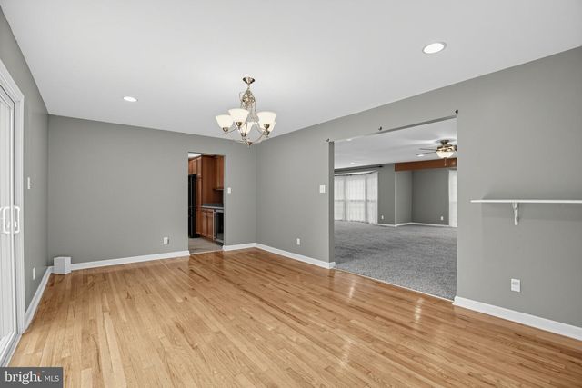9430 SOLOMONS ISLAND RD, Owings, MD 20736