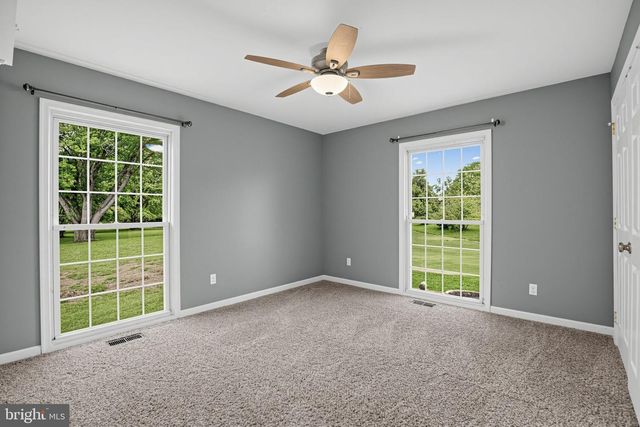 9430 SOLOMONS ISLAND RD, Owings, MD 20736