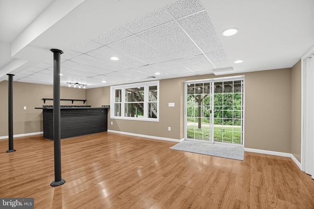9430 SOLOMONS ISLAND RD, Owings, MD 20736