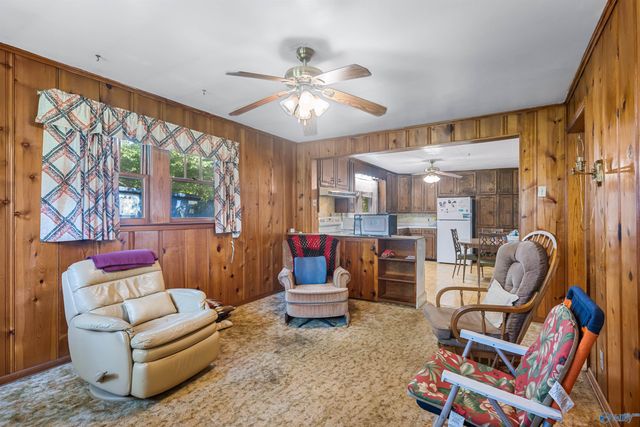 2909 6th Avenue Sw, Huntsville, AL 35805