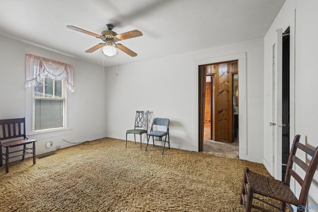 2909 6th Avenue Sw, Huntsville, AL 35805