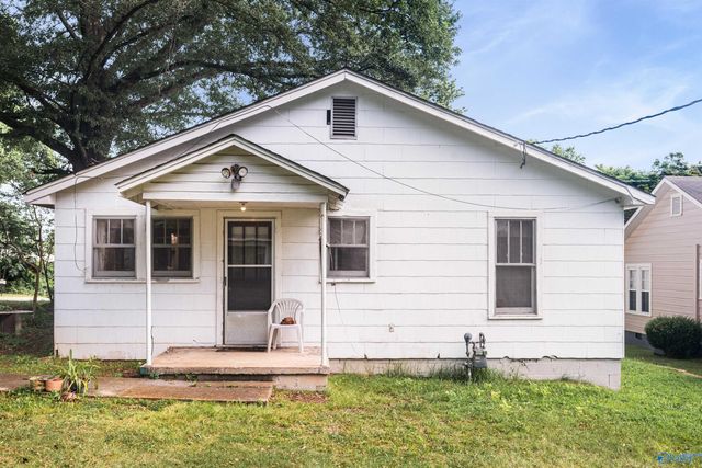 2909 6th Avenue Sw, Huntsville, AL 35805