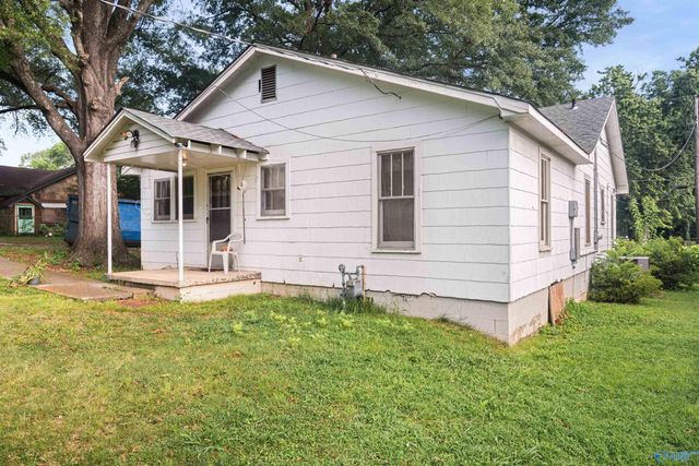 2909 6th Avenue Sw, Huntsville, AL 35805