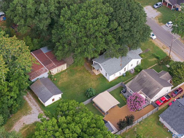 2909 6th Avenue Sw, Huntsville, AL 35805