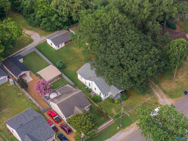 2909 6th Avenue Sw, Huntsville, AL 35805