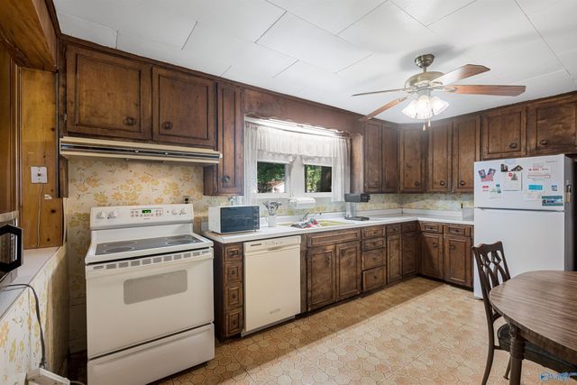 2909 6th Avenue Sw, Huntsville, AL 35805