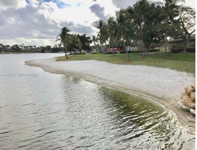 11210 NW 73rd Ter 11210, Doral, FL 33178