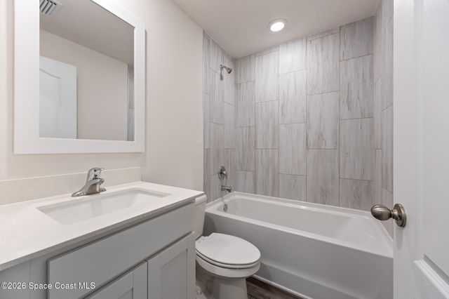 1131 Salina Street SE, Palm Bay, FL 32909