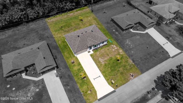 1131 Salina Street SE, Palm Bay, FL 32909
