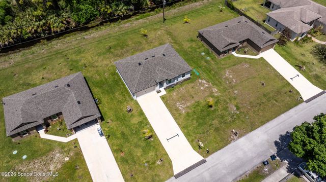 1131 Salina Street SE, Palm Bay, FL 32909