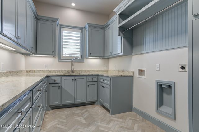 3913 106th Street, Lubbock, TX 79423