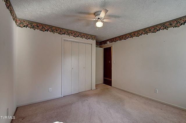 10 Crouch Court, Johnson City, TN 37615