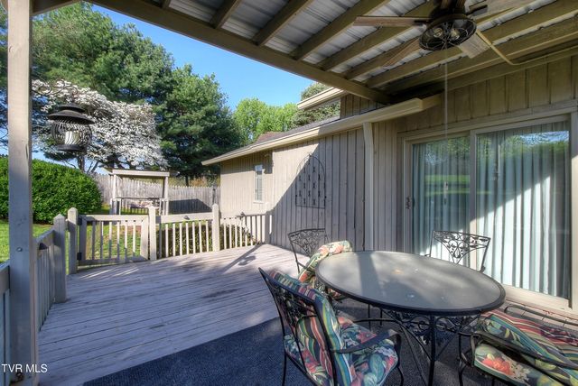 10 Crouch Court, Johnson City, TN 37615