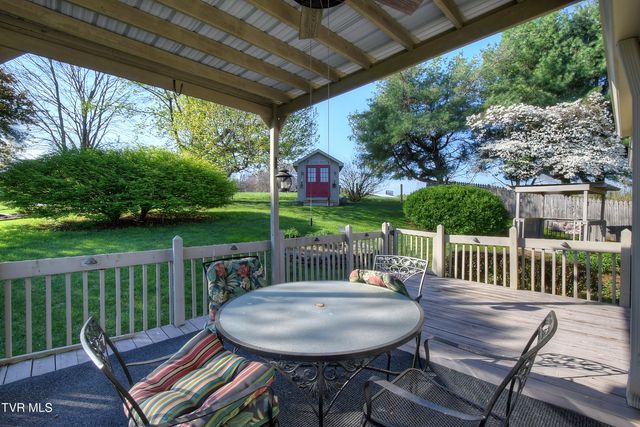 10 Crouch Court, Johnson City, TN 37615