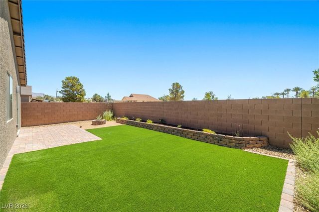 6011 East Trevano Avenue, Pahrump, NV 89061