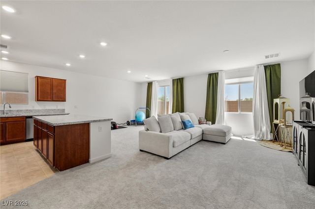 6011 East Trevano Avenue, Pahrump, NV 89061