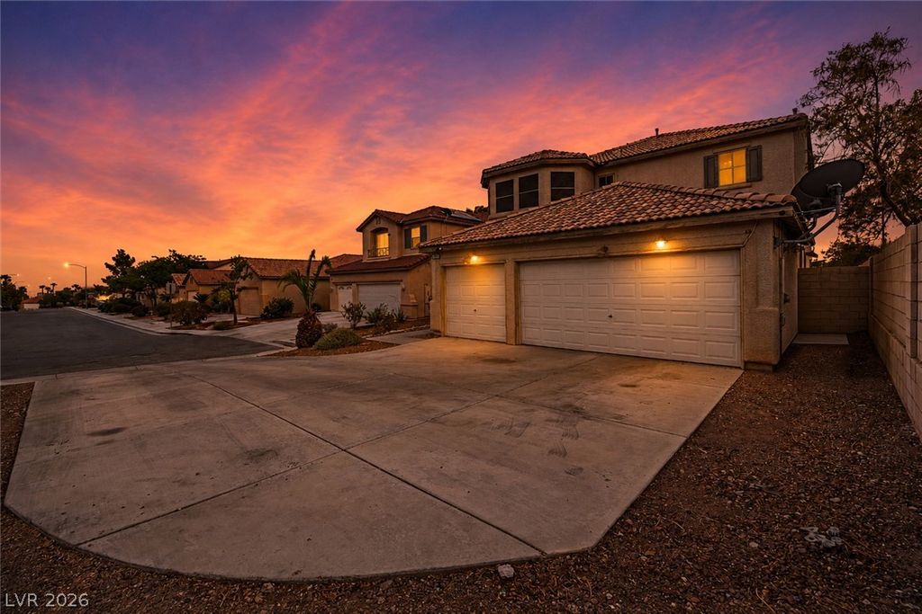 9797 Vista Crest Avenue, Las Vegas, NV 89148 — photo 2