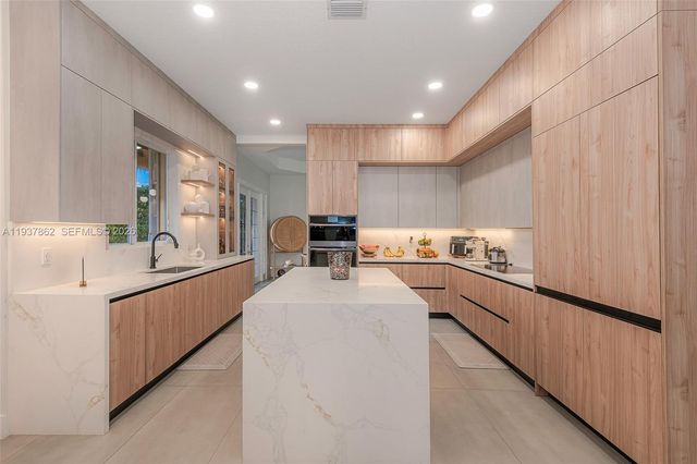 19560 SW 39th Ct, Miramar, FL 33029