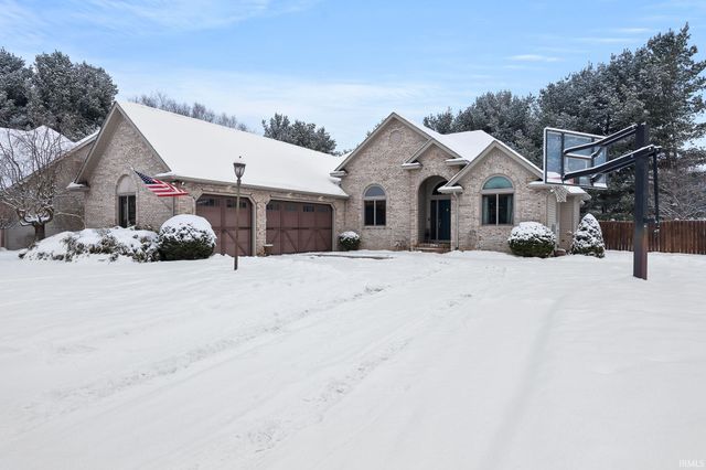 57090 Coppergate Drive, Elkhart, IN 46516