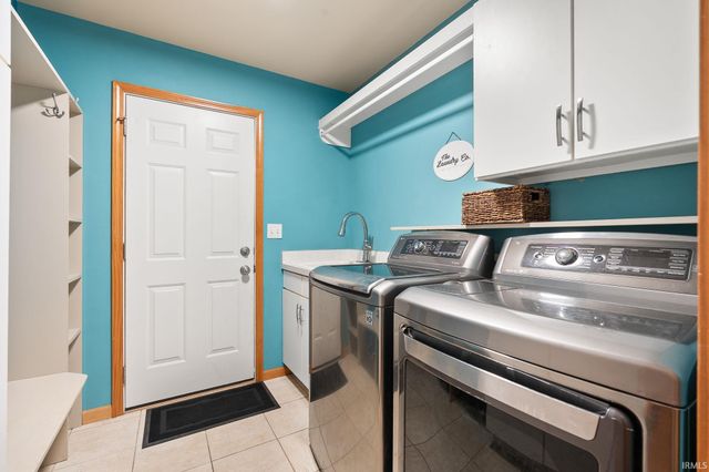 57090 Coppergate Drive, Elkhart, IN 46516