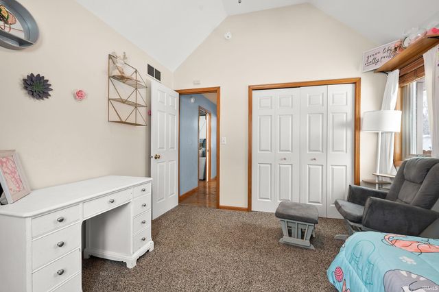 57090 Coppergate Drive, Elkhart, IN 46516