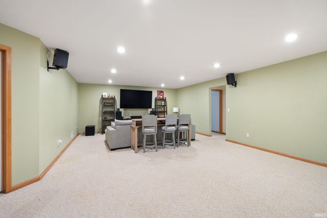 57090 Coppergate Drive, Elkhart, IN 46516