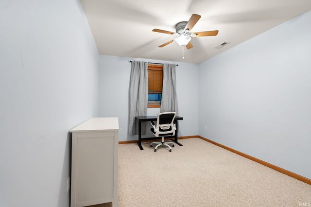 57090 Coppergate Drive, Elkhart, IN 46516