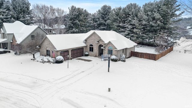 57090 Coppergate Drive, Elkhart, IN 46516