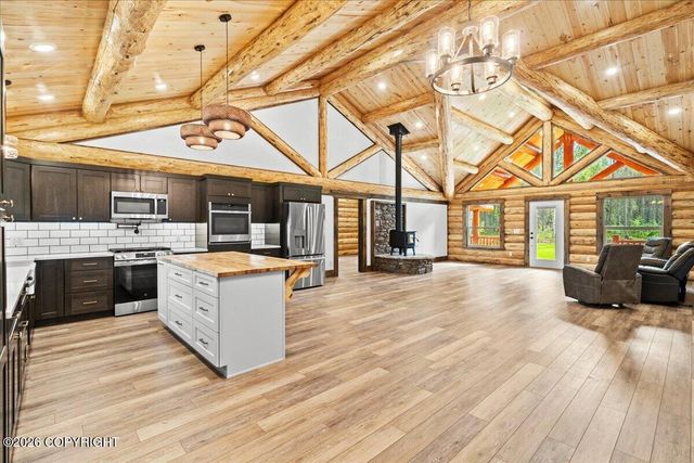 4135 N Crossover Drive, Wasilla, AK 99623