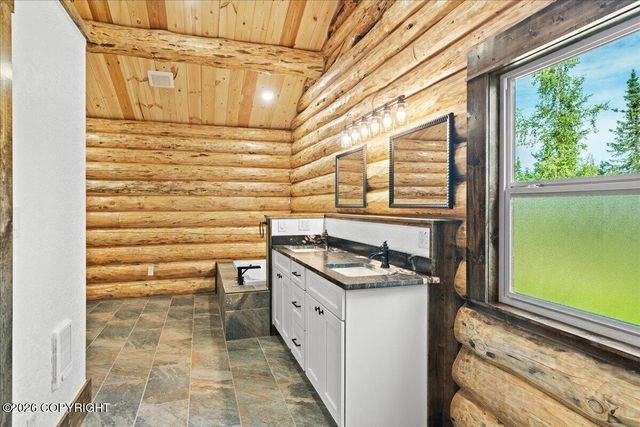 4135 N Crossover Drive, Wasilla, AK 99623