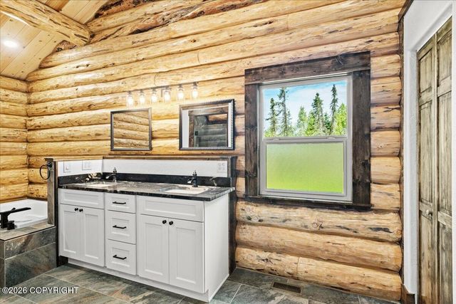 4135 N Crossover Drive, Wasilla, AK 99623
