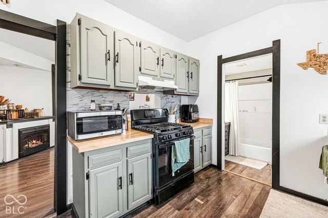 517 Madison Avenue, Arcadia, IN 46030