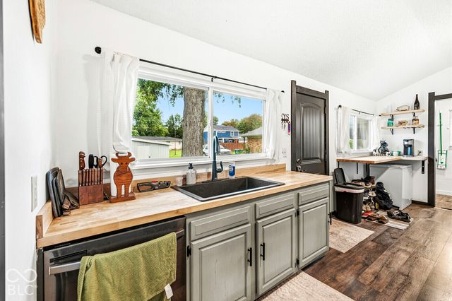 517 Madison Avenue, Arcadia, IN 46030