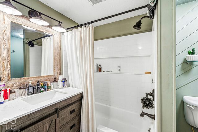 517 Madison Avenue, Arcadia, IN 46030
