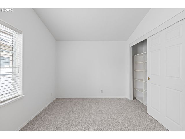 4055 ROYAL Ave 133, Eugene, OR 97402