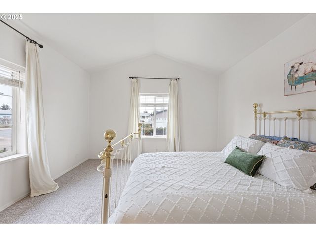 4055 ROYAL Ave 133, Eugene, OR 97402