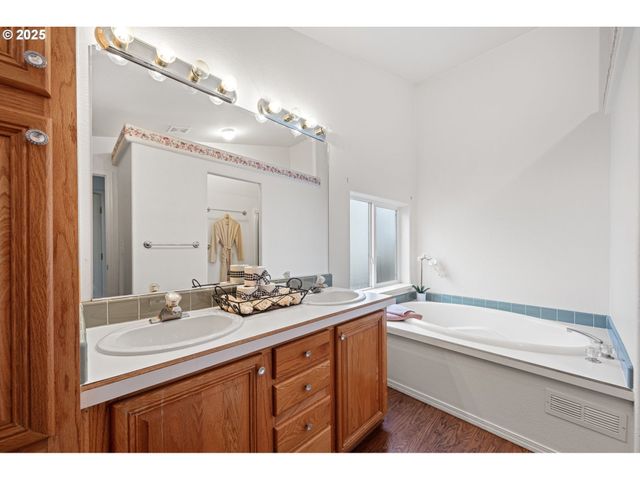 4055 ROYAL Ave 133, Eugene, OR 97402