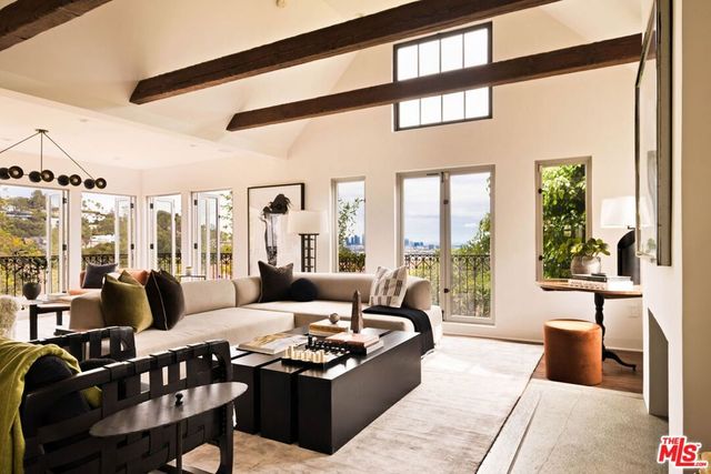 2356 Hollyridge Drive, Los Angeles, CA 90068