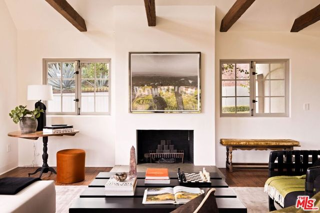 2356 Hollyridge Drive, Los Angeles, CA 90068