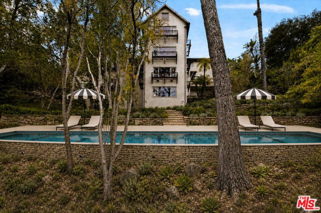 2356 Hollyridge Drive, Los Angeles, CA 90068