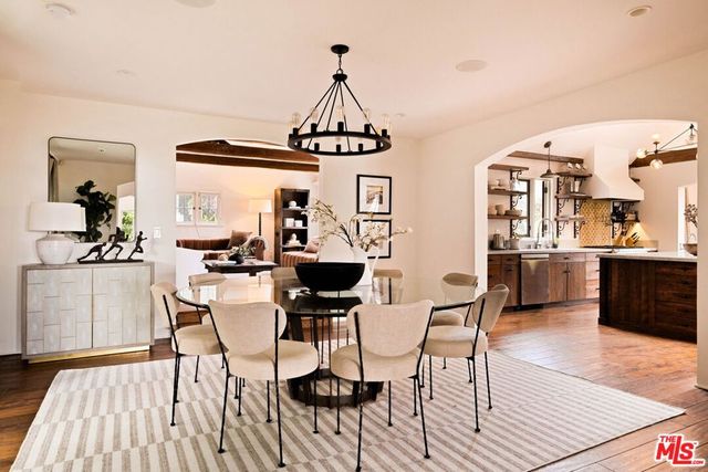 2356 Hollyridge Drive, Los Angeles, CA 90068