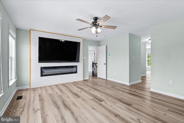 2619 INWOOD DR, Adamstown, MD 21710