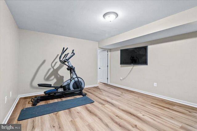 2619 INWOOD DR, Adamstown, MD 21710