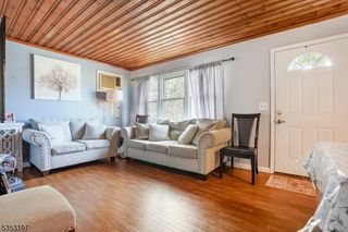 518 Boesel Ave, Manville Boro, NJ 08835