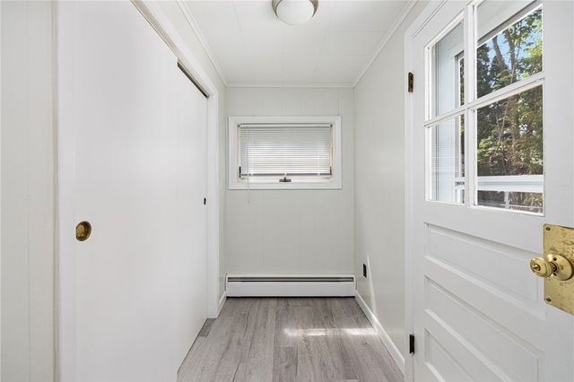 3 Albro Lane, Coventry, RI 02816
