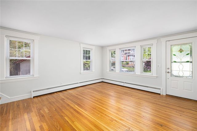 3 Albro Lane, Coventry, RI 02816