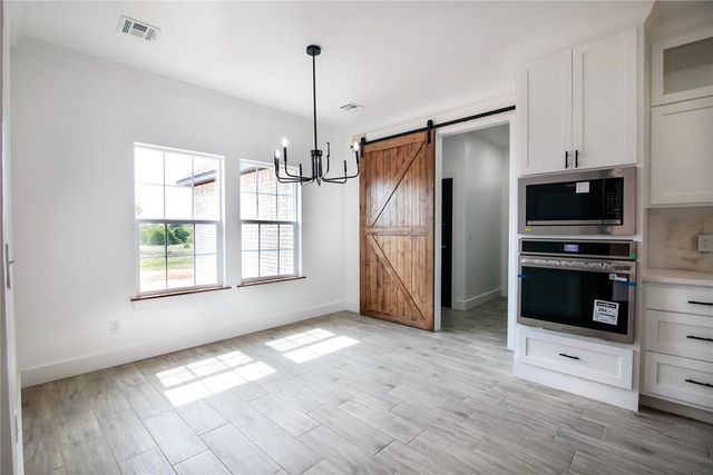 1154 Wolf Creek Drive, Blanchard, OK 73010